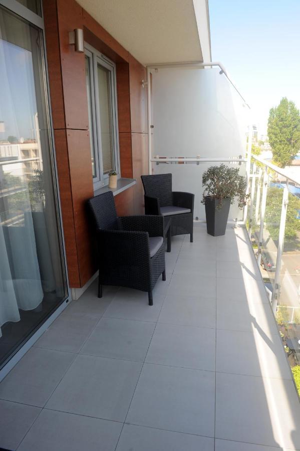 Apartament Ster Kolobrzeg Apartment Ngoại thất bức ảnh